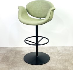 Artifort Little Tulip barkruk