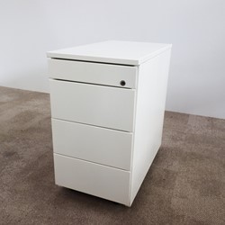 DI Design Ladeblok